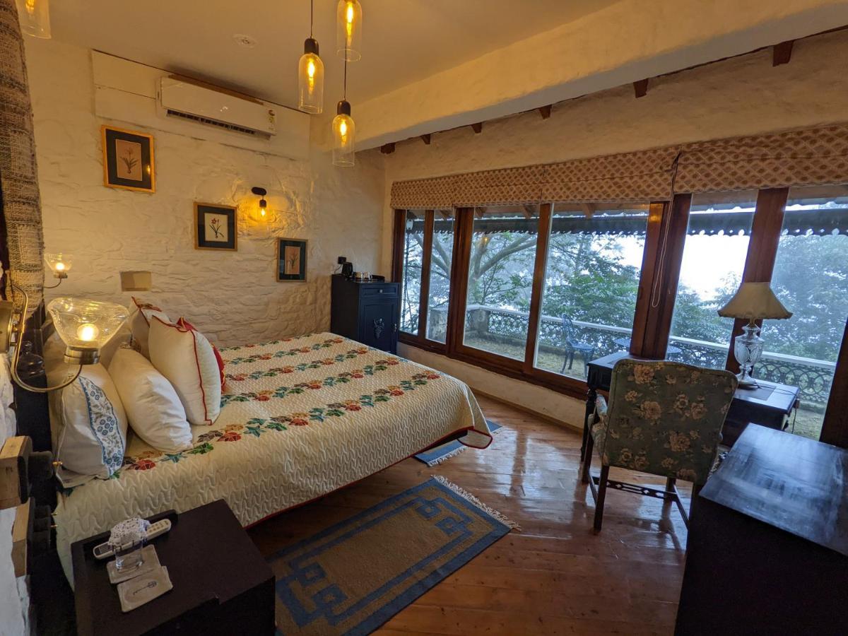 Blue Book At Gethia, Nainital Hotel Eksteriør billede