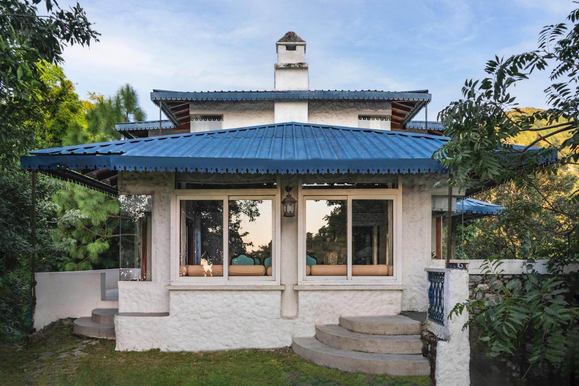 Blue Book At Gethia, Nainital Hotel Eksteriør billede